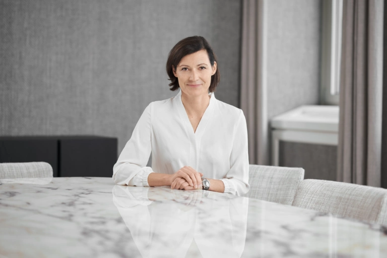 049 RBI CFO Abfalter