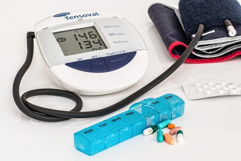 hypertenze, vysoký krevní tlak, srdeční choroba, nemoc, léky, lék, kardiologie, zdravotní péče, léčba, zdraví, choroba, diagnóza, hypertenze, hypertenze, nemoc, nemoc, nemoc, léky, zdraví, zdraví, zdraví, zdraví, zdraví